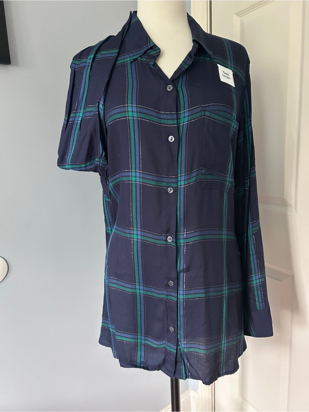 Old Navy Women’s Navy Plaid Button-Up Blouse